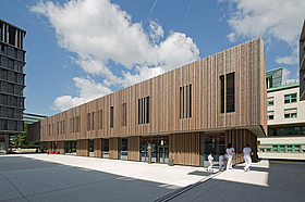 OÖ Holzbaupreis 2022 Gewinner – Bibliotheksgebäude mit Learningcenter, Neubau Medizinische Fakultät der JKU Linz ©Ebner